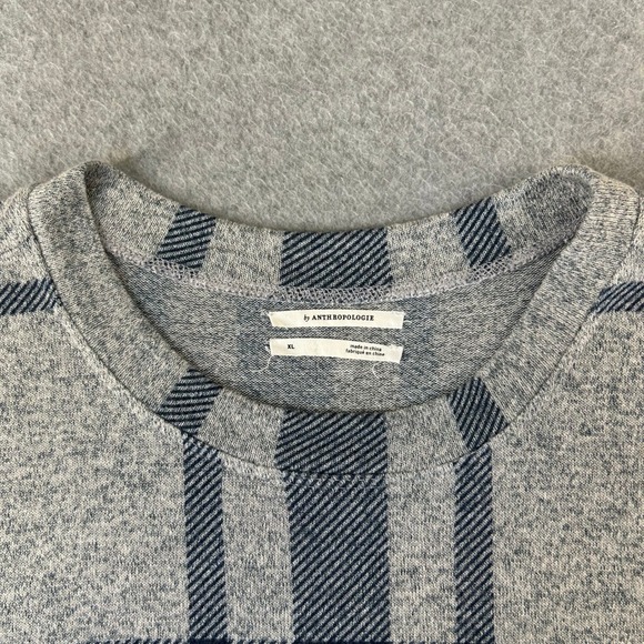Anthropologie Gray Navy Blue Plaid Sweater Preppy Casual Crew Neck‎ Womens XL - Picture 2 of 13